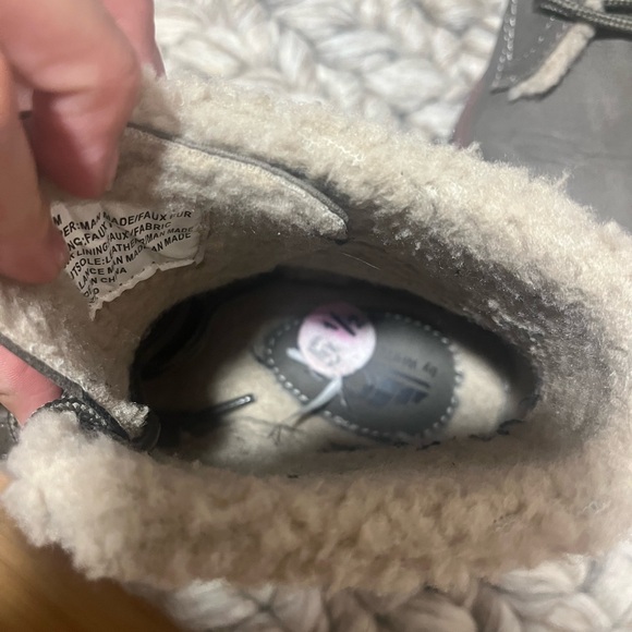 Cliffs Boots - Picture 4 of 5